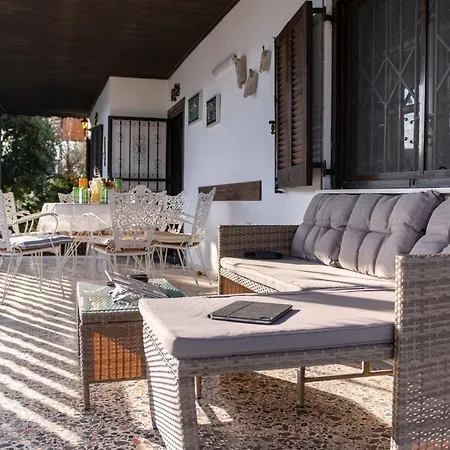 Philippopolis - Elegant & Spacious Retreat *