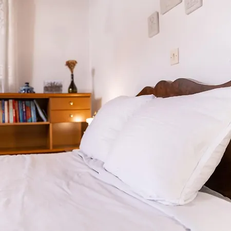 Philippopolis - Elegant & Spacious Retreat