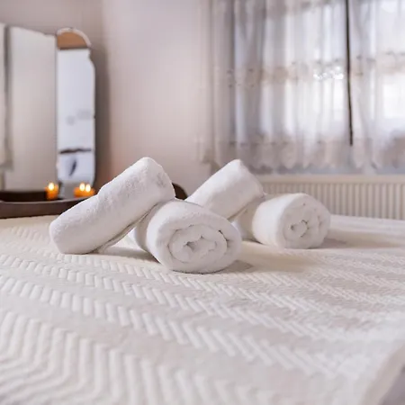 Philippopolis - Elegant & Spacious Retreat Nea Kallikrateia