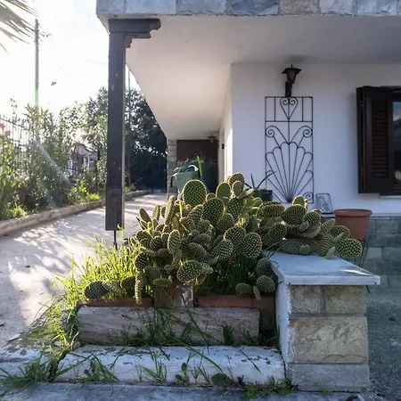 Philippopolis - Elegant & Spacious Retreat فيلة *