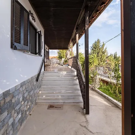 Philippopolis - Elegant & Spacious Retreat Nea Kallikrateia