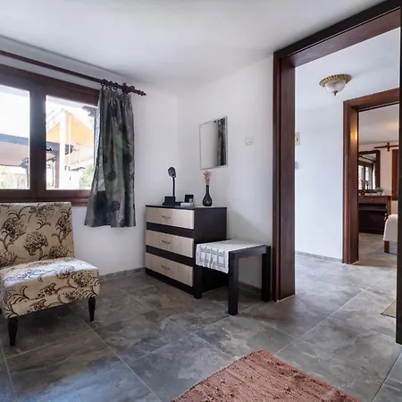 Philippopolis - Elegant & Spacious Retreat * Nea Kallikrateia