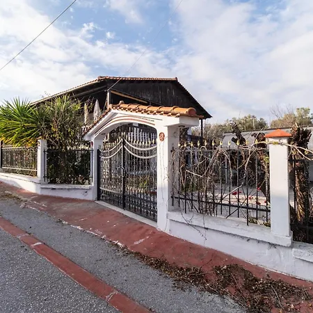 Philippopolis - Elegant & Spacious Retreat וילה Nea Kallikrateia