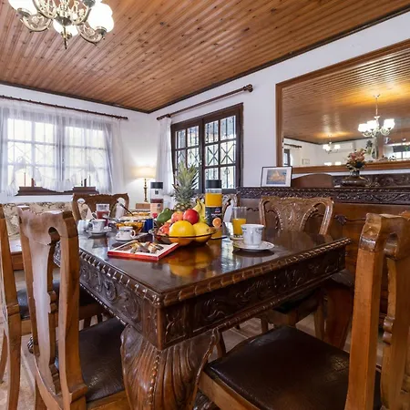 וילה Philippopolis - Elegant & Spacious Retreat *